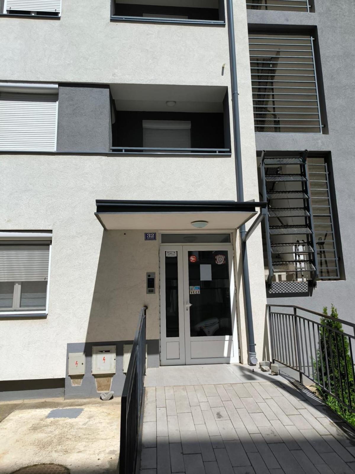 Apartman Zivic Nis Exterior photo